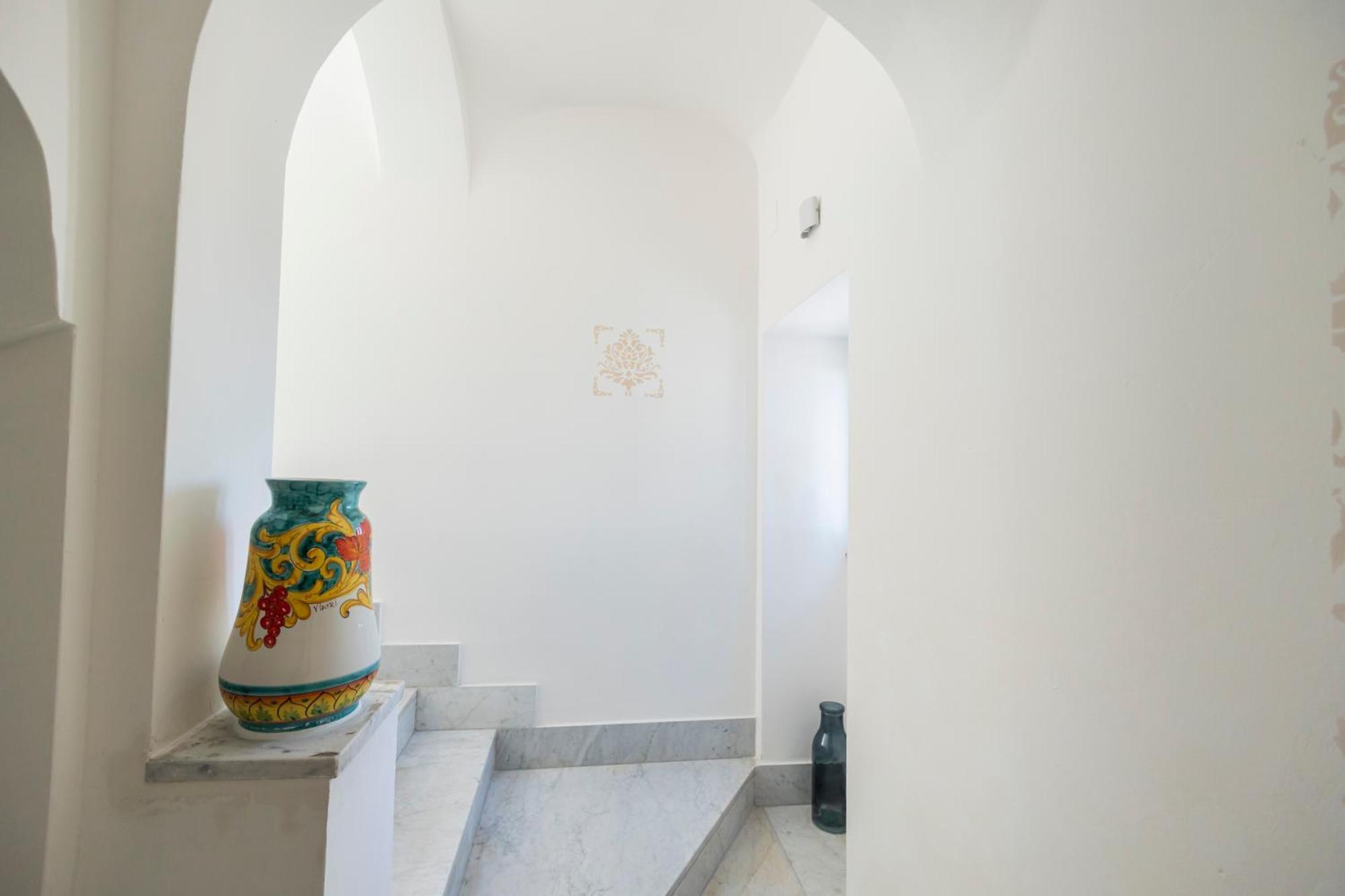 Cientopera Suite Rooms ポンテカニャーノ エクステリア 写真
