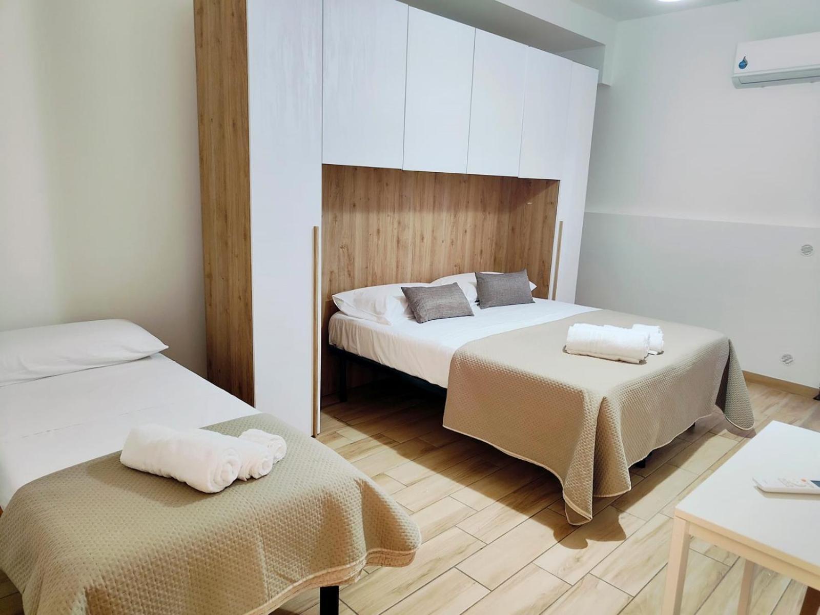 Cientopera Suite Rooms ポンテカニャーノ エクステリア 写真